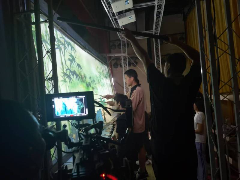 中卫TVC拍摄公司：美妆时尚造梦师，雕琢细节中的高级质感
